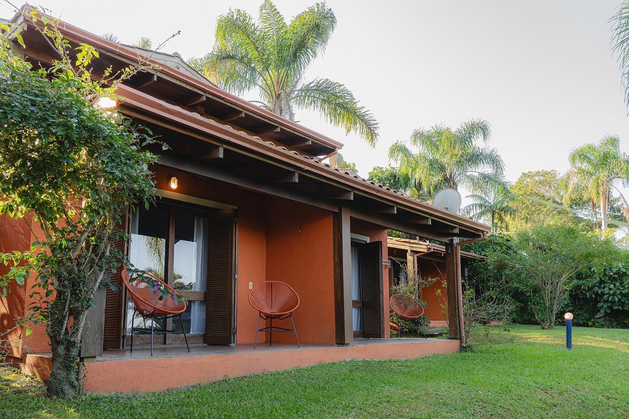 Pousada Villa Agrifoglio Прайя-ду-Роза Экстерьер фото